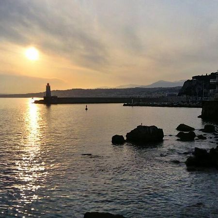 Studio Avec Balcon A 7 Min Du Port Et De Garibaldi นีซ ภายนอก รูปภาพ