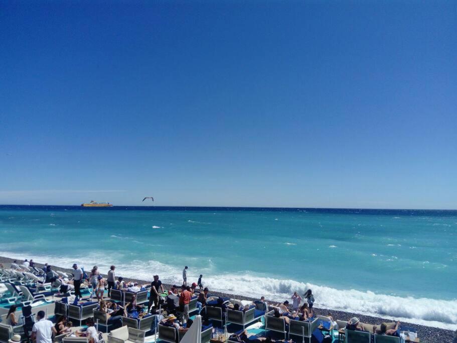 Studio Avec Balcon A 7 Min Du Port Et De Garibaldi นีซ ภายนอก รูปภาพ